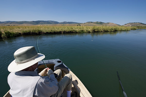 snake river, green river wyoming fishing rowing the boat down the river